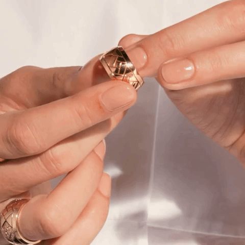 Grafik - White Gold and Diamond Ring Large Model