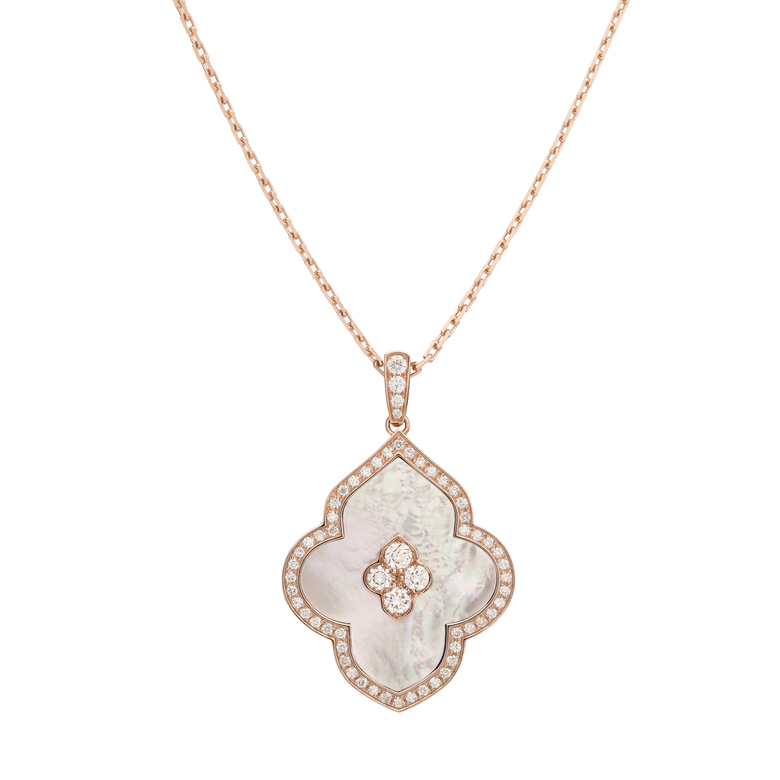 LUCE COLOUR - PENDENTIF SEMI PAVE OR ROSE NACRE &AMP; 4 DIAMANTS L